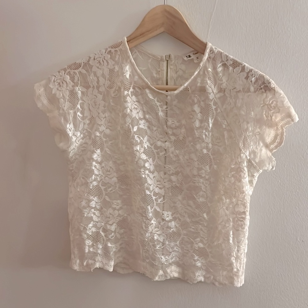 Lacey white top
